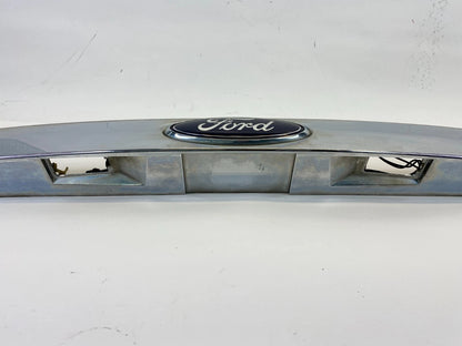 2013-2016 FORD ESCAPE LIFTGATE TAILGATE MOLDING TRIM LICENSE PANEL W/O CAMERA