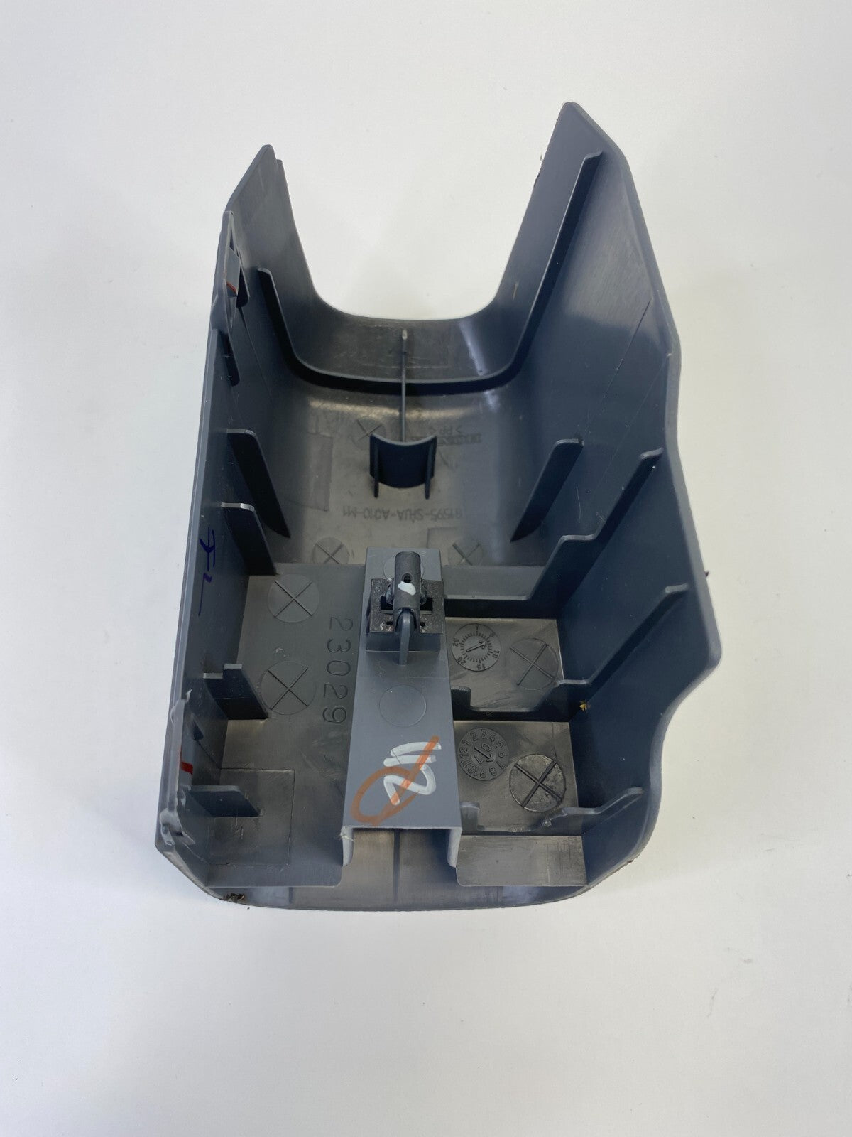 05-10 Honda Odyssey Front Seat Side Panel Cover Trim Cap 81595-SHJA-A010-M1 OEM