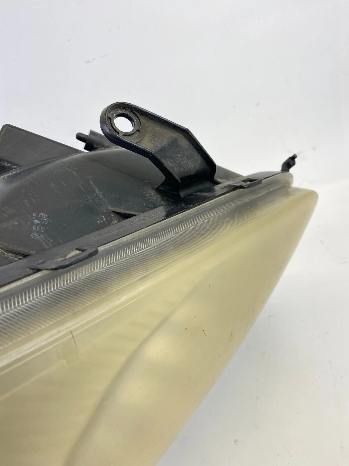 2001 2002 2003 TOYOTA RAV4 RIGHT PASSENGER SIDE HEADLIGHT HEADLAMP ASSEMBLY OEM