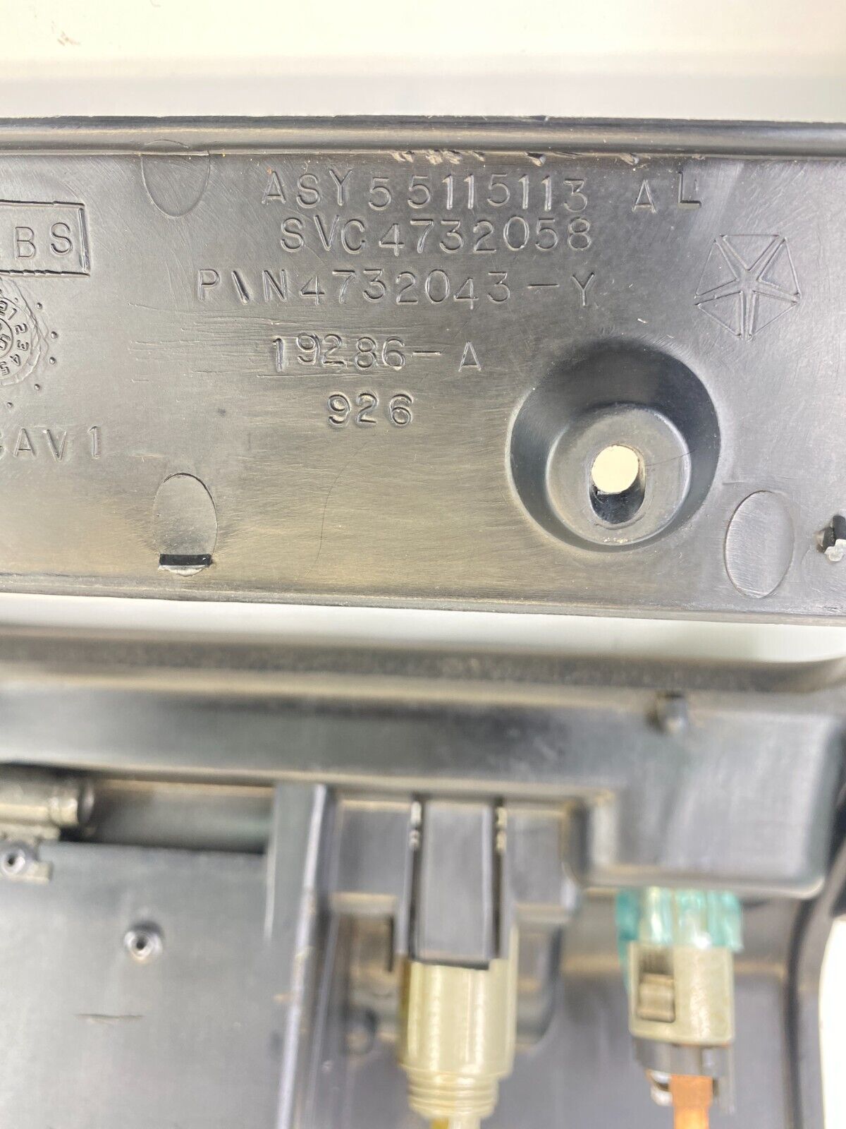 1997-1998 Jeep Grand Cherokee Dash Lower Pocket w/ Power Outlet 55115113 OEM