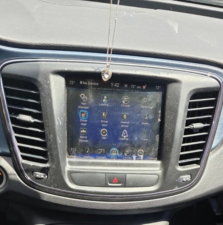 2015-2017 CHRYSLER 200 RADIO INFO NAVIGATION SCREEN MEDIA RECEIVER 68190260AG