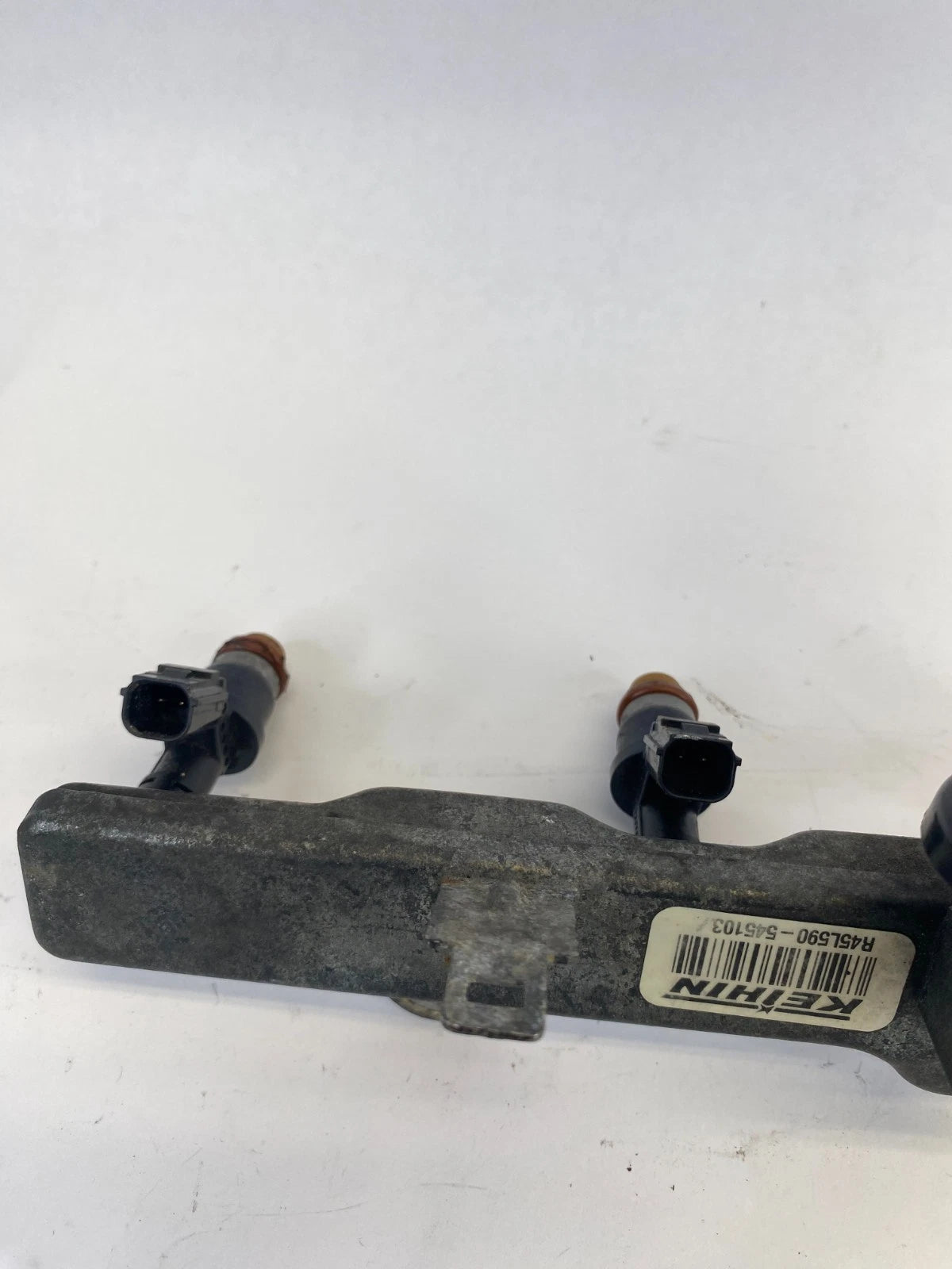 08-12 HONDA ACCORD 2.4L FWD ENGINE FUEL RAIL W/ 4 FUEL INJECTORS R45L590-545103