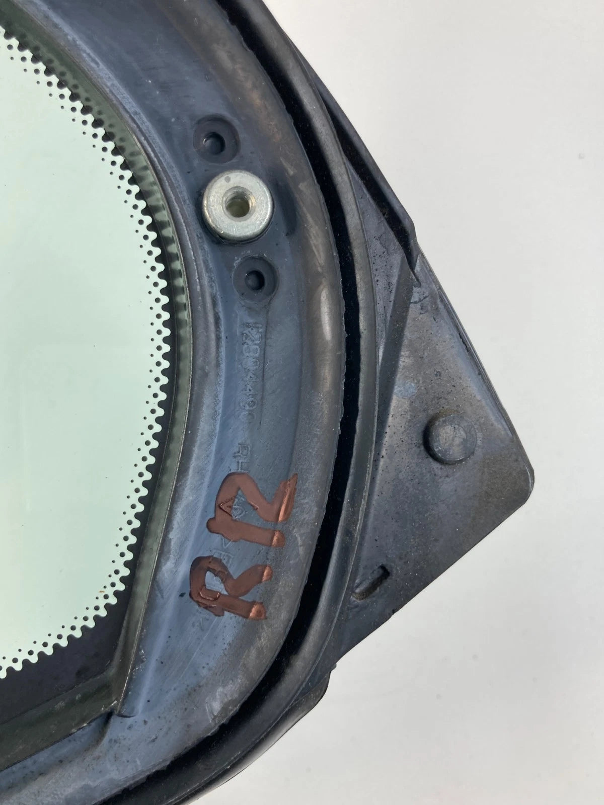 2003-2011 SAAB 9-3 REAR RIGHT DOOR WINDOW GLASS VENT QUARTER PANEL E143R-001025