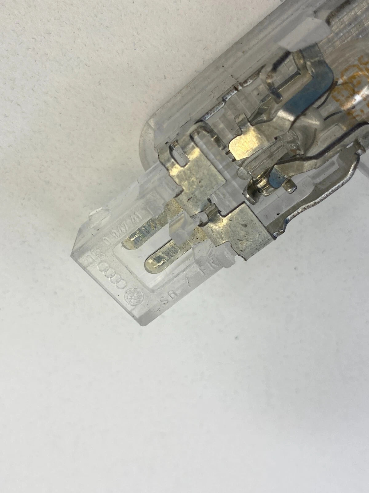 2006-2018 Audi A6 2005-2018 A6 Quattro Interior Courtesy Light Lamp 4B094741 OEM