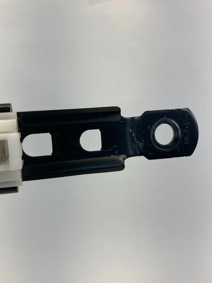2007-2013 MITSUBISHI OUTLANDER FRONT RIGHT PASSENGER SEAT BELT HEIGHT ADJUSTER