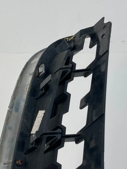 2012-2015 CHEVROLET CAPTIVA SPORT FRONT BUMPER LOWER GRILL GRILLE 25911318 OEM