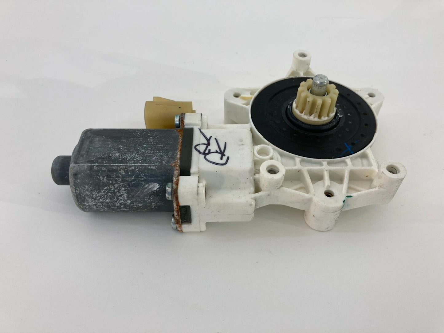 2006-2013 CHEVROLET IMPALA REAR RIGHT SIDE DOOR POWER WINDOW MOTOR CM092120-B
