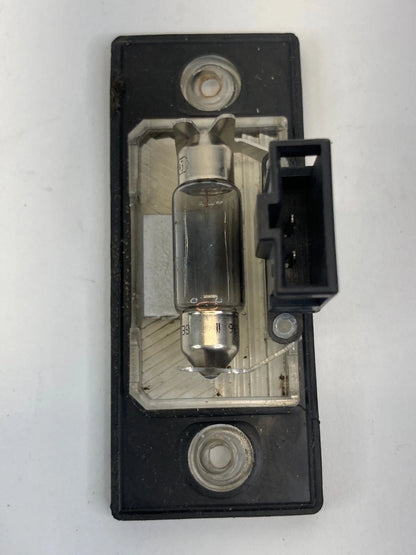 2009-2014 VOLKSWAGEN TIGUAN REAR LEFT OR RIGHT LICENSE LIGHT LAMP PLATE OEM