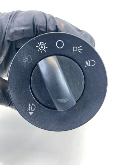 07-10 Ford Edge 08-10 250 Super Duty Headlight Fog Lamp Switch 8C3T-13D061-CA