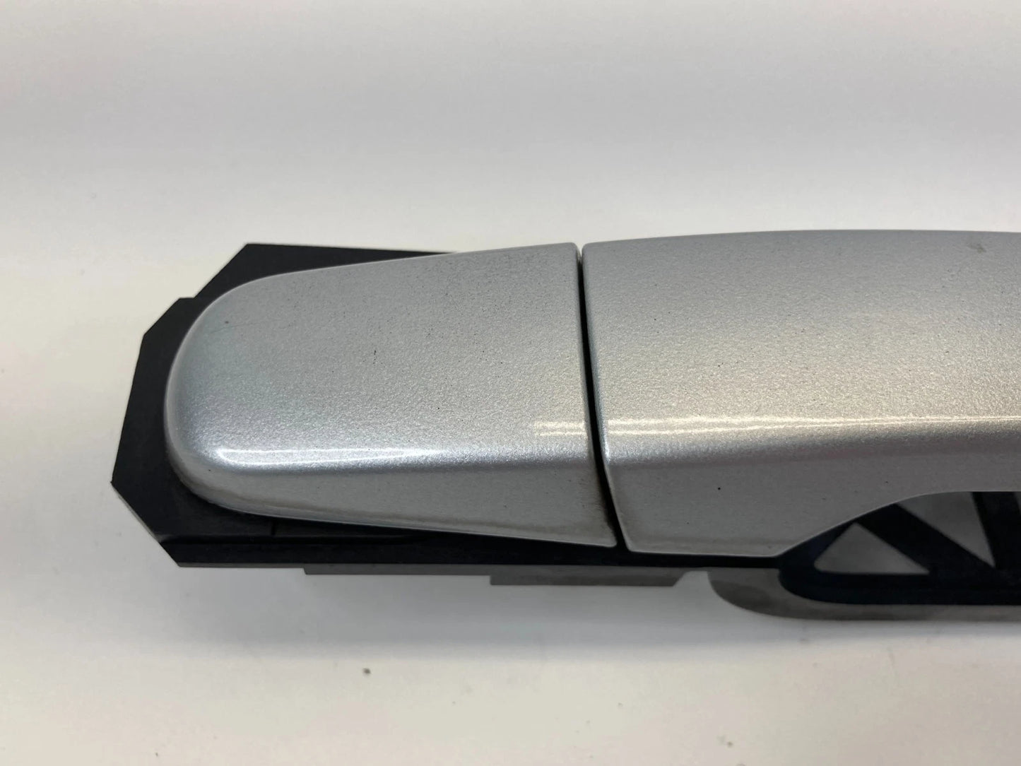 07-16 GMC ACADIA 10-17 EQUINOX REAR RIGHT SIDE EXTERIOR DOOR HANDLE 15786204