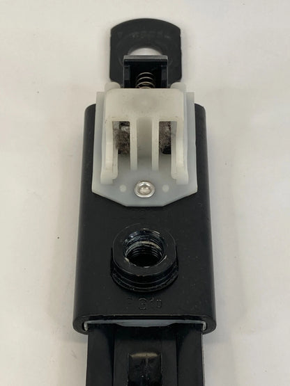 07-10 HYUNDAI ELANTRA FRONT LEFT DRIVER SIDE SEAT BELT ADJUSTER HEIGHT SUPPORT