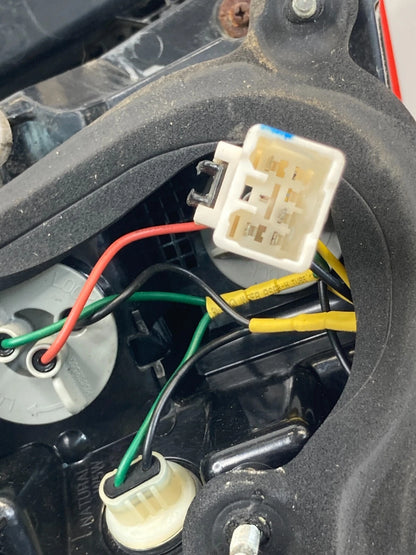 2012 2013 KIA OPTIMA REAR RIGHT PASSENGER OUTER TAIL LIGHT LAMP 92402-4C000 OEM