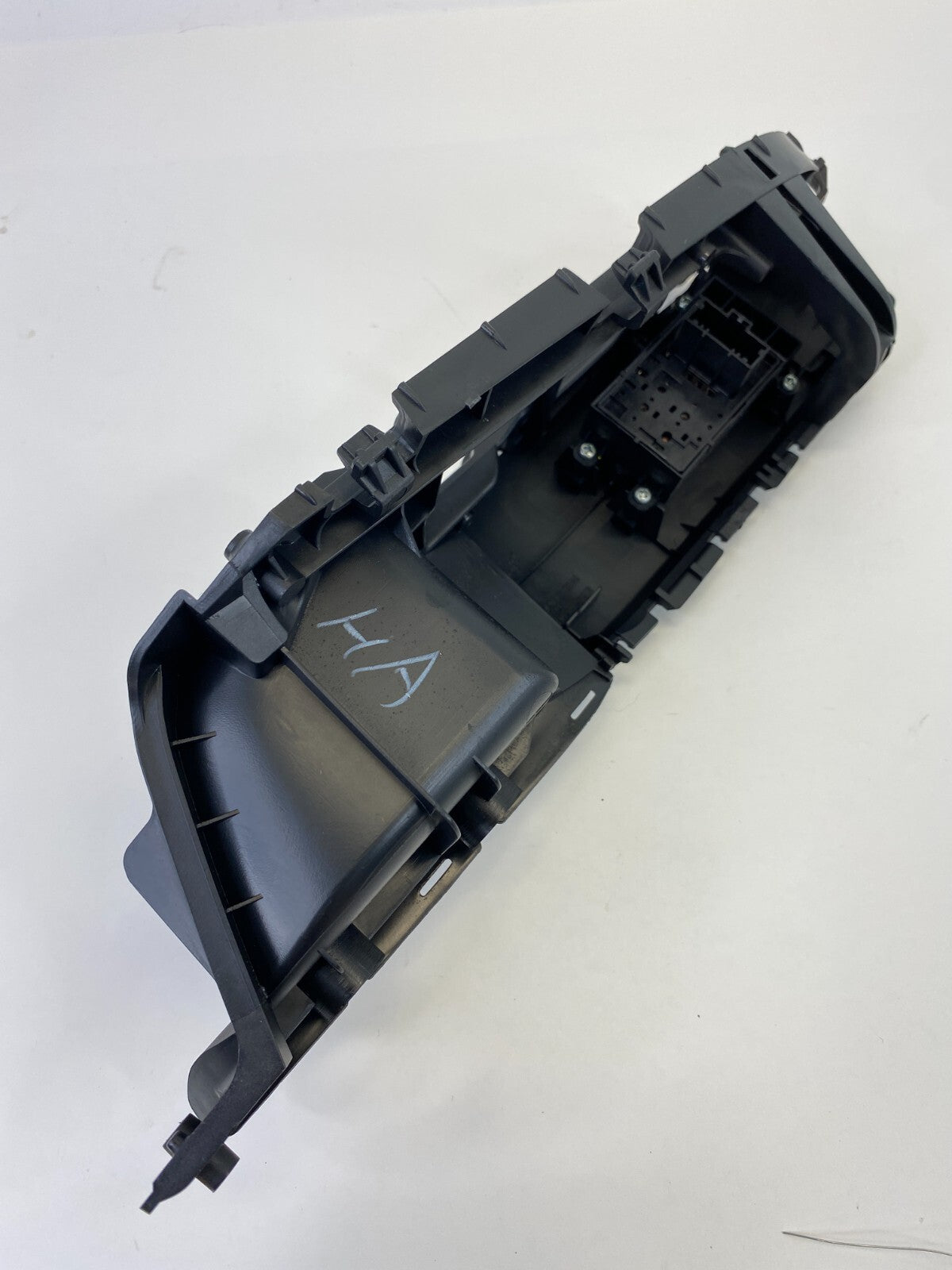2009-2013 Honda Fit Front Right Passenger Door Window Switch Bezel 83541-TF0-00