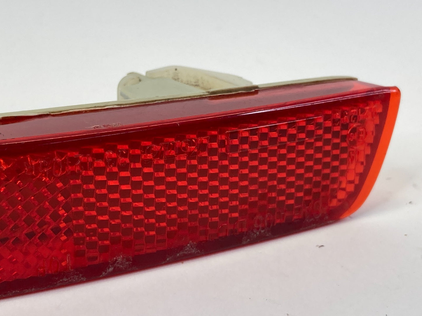 2009-2014 Nissan Murano Rear Bumper Right Side Outer Side Reflector Lamp OEM