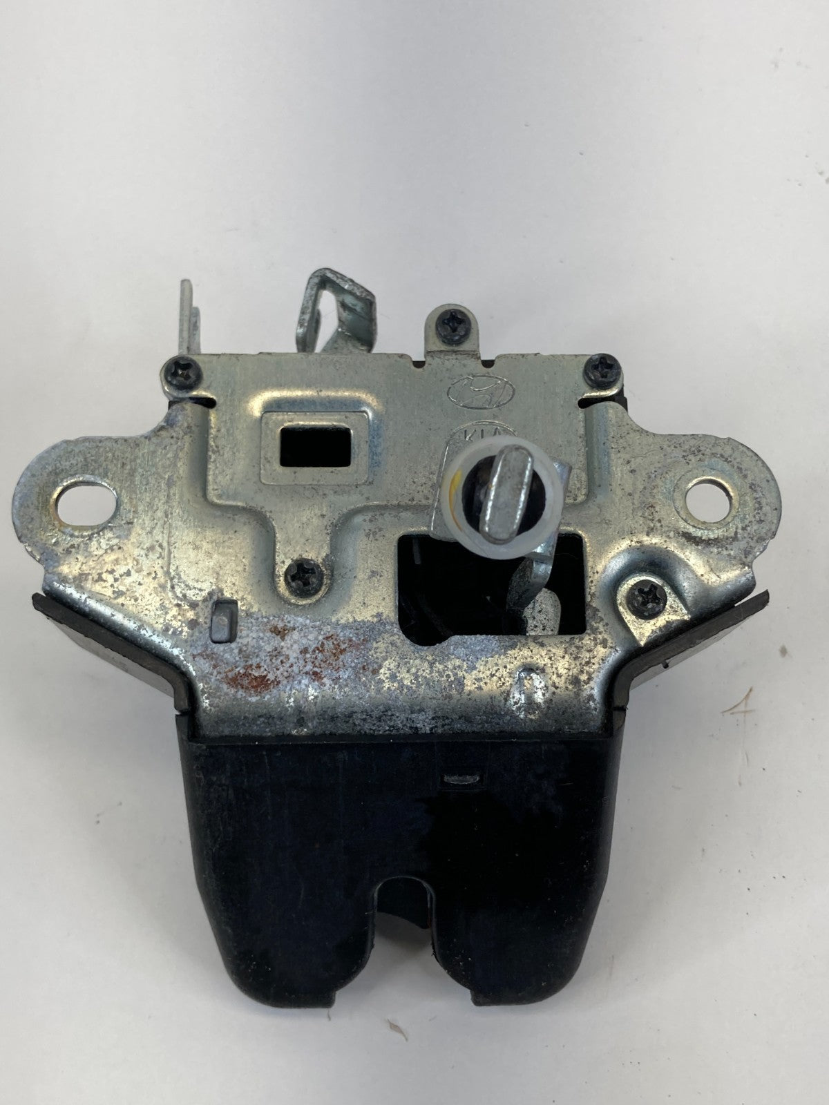 12 13 14 15 16 17 Hyundai Accent Sedan Rear Trunk Lock Latch Release Actuator