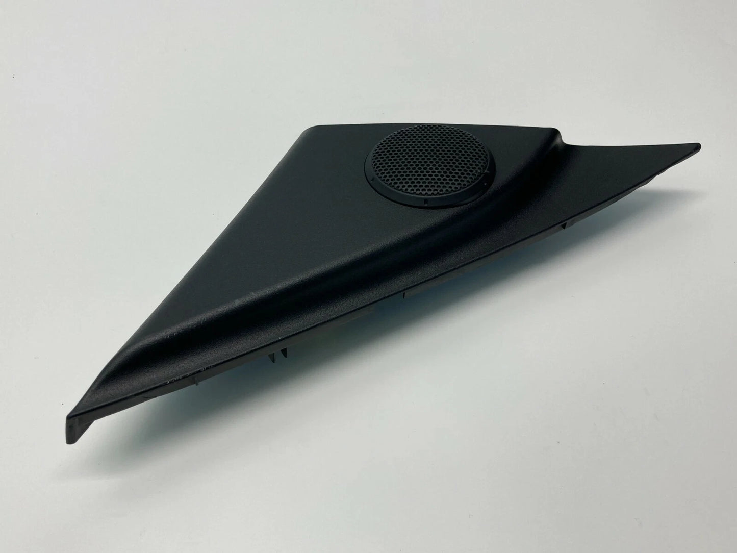 2004-2009 MAZDA 3 MAZDA3 RIGHT SIDE SPEAKER TWEETER W/COVER TRIM GK2A66960 OEM