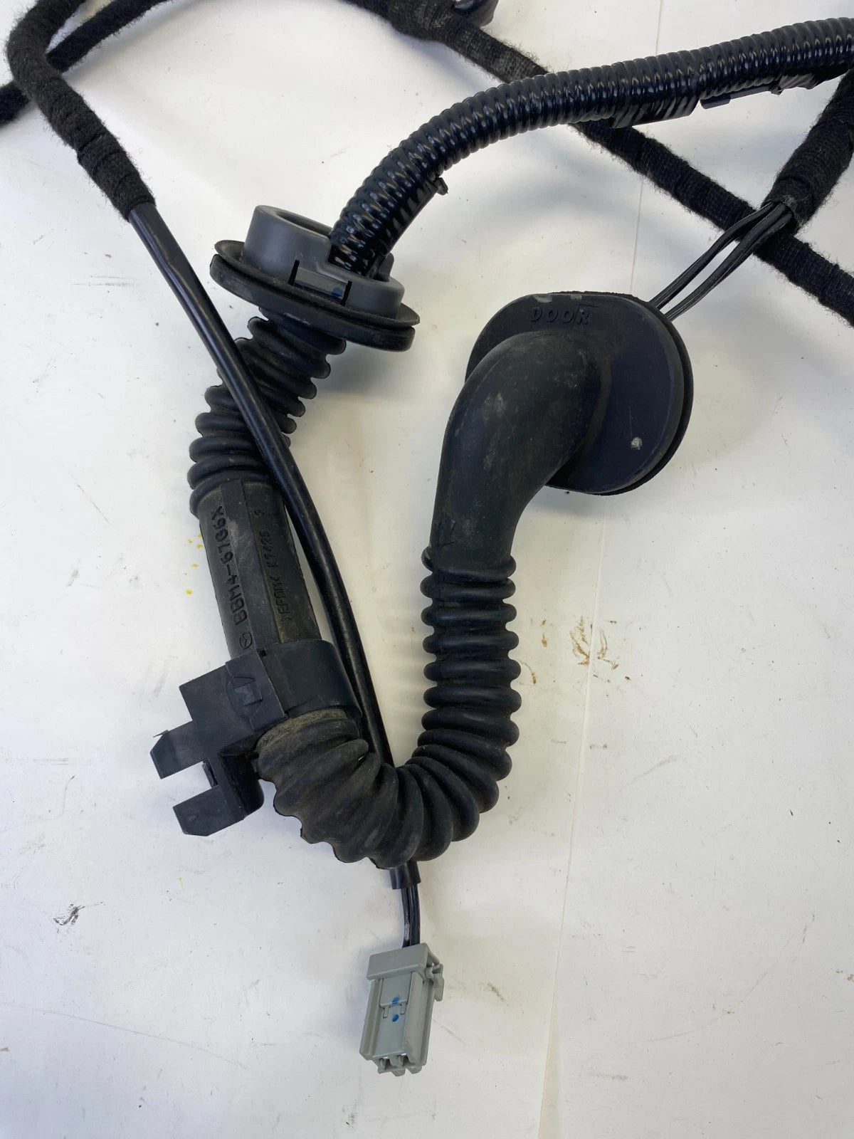 2010-2013 MAZDA 3 SEDAN REAR TRUNK LID WIRE WIRING HARNESS BBM5-6706YB OEM