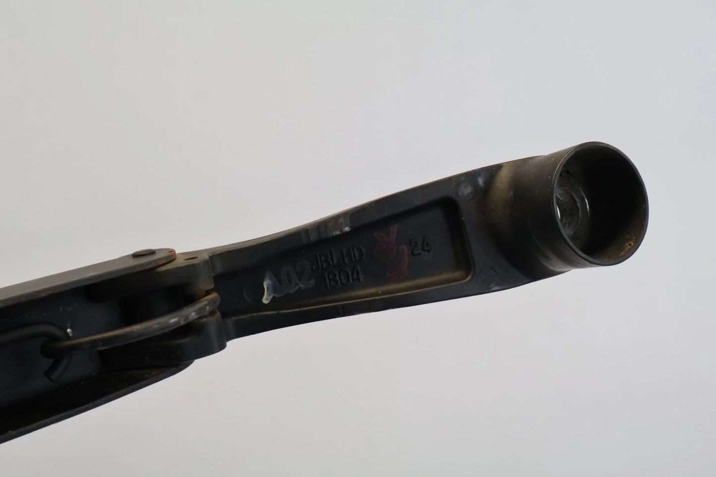 2006-2011 HYUNDAI ACCENT FRONT WINDSHIELD WIPER ARM PAIR SET OEM