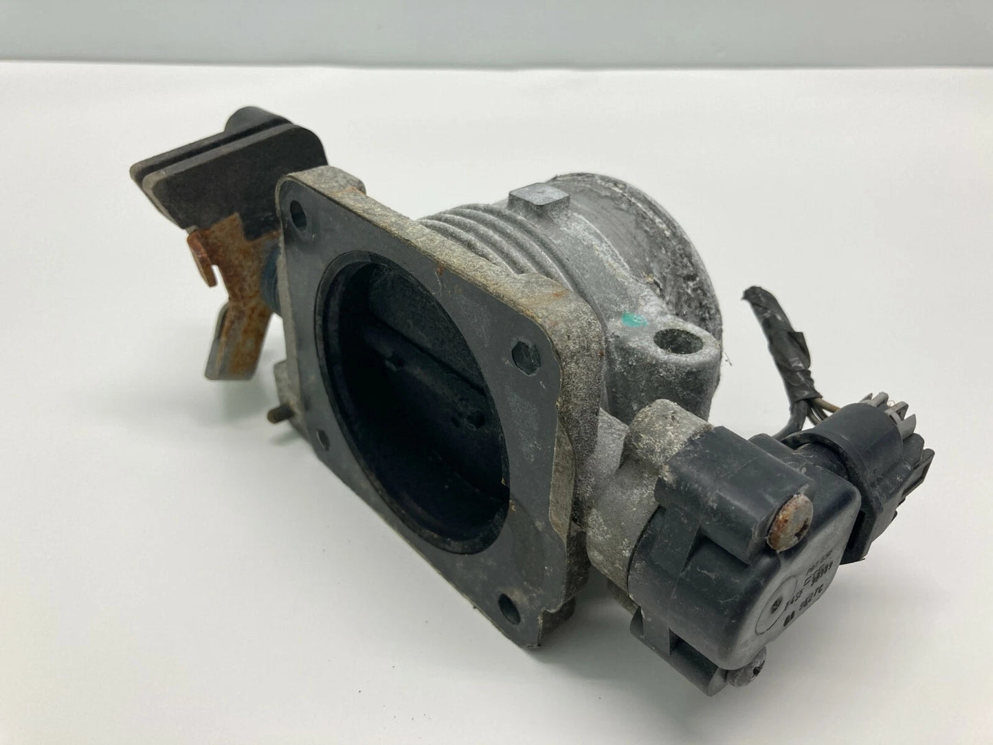 98-04 LINCOLN TOWN CAR FORD CROWN VICTORIA 4.6L THROTTLE BODY THROTTLE VALVE OEM