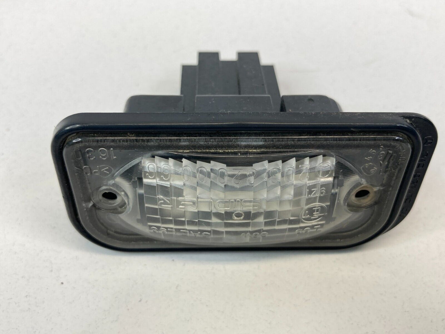 2001-2005 Mercedes-Benz C320 Rear Trunk License Plate Light Lamp 2038200556 OEM