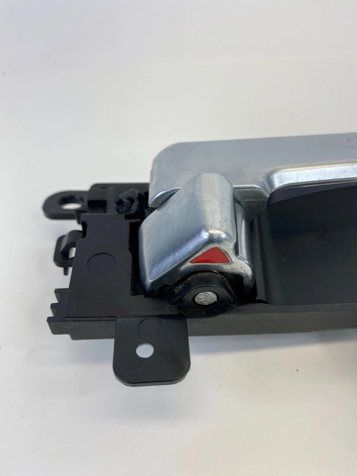 2009-2011 KIA BORREGO REAR RIGHT INNER DOOR HANDLE 82623-2J000 OEM