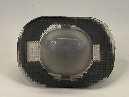 2012-2017 HYUNDAI ACCENT REAR TAILGATE LICENSE PLATE LIGHT HOUSING ASSEMBLY OEM
