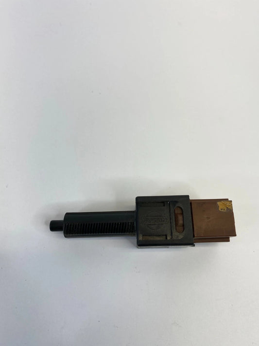 2006-2014 NISSAN ALTIMA BRAKE LIGHT CRUISE CONTROL RELEASE SWITCH SENSOR OEM
