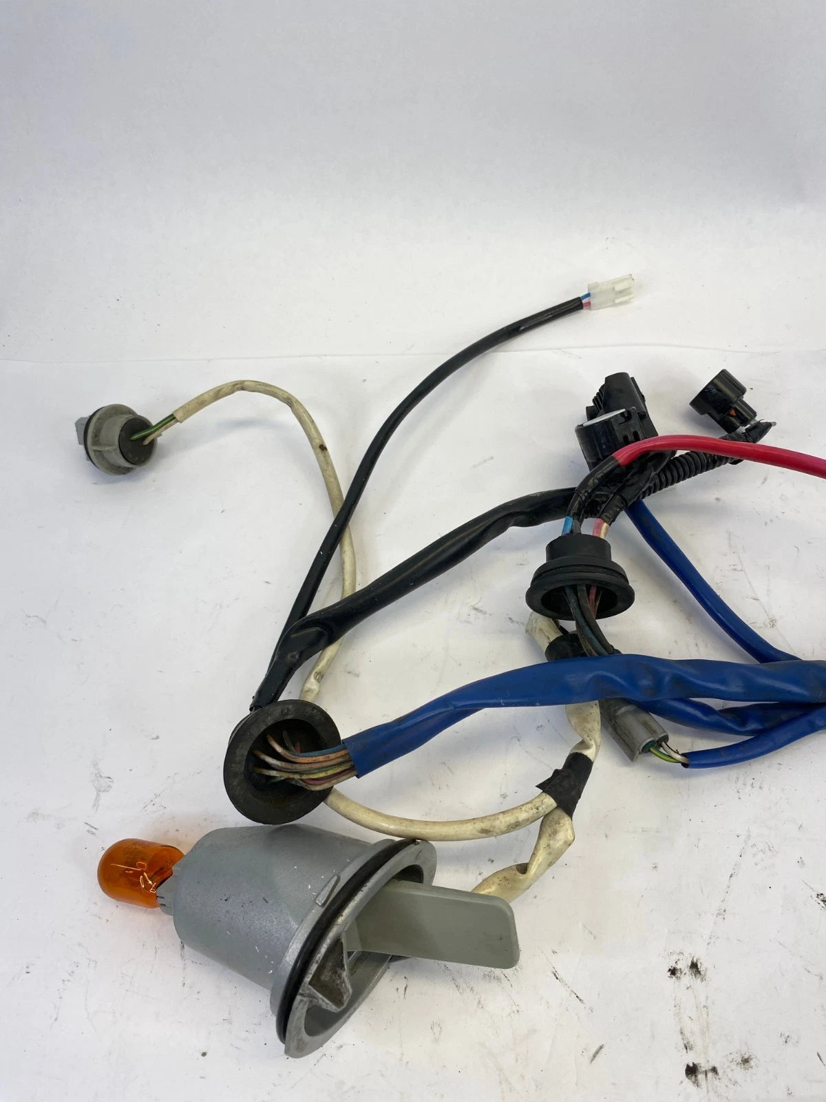 09 10 LEXUS IS250 IS350 FRONT LEFT HEADLIGHT WIRE HARNESS CONNECTOR SOCKET OEM