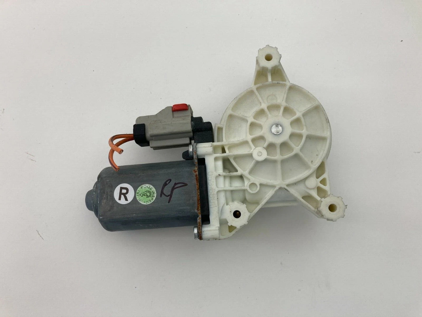2004-2007 CHRYSLER PACIFICA REAR RIGHT SIDE DOOR POWER WINDOW MOTOR 98840-CS010
