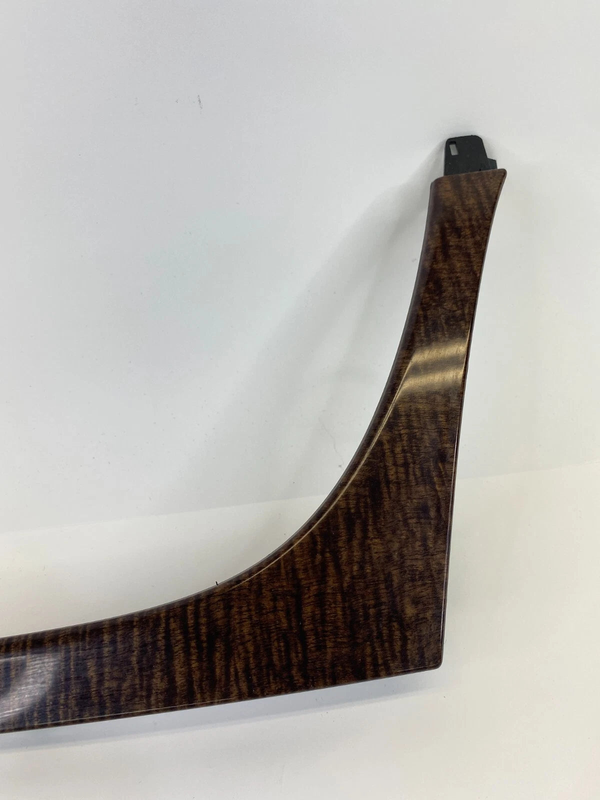 2011-2013 BUICK REGAL FRONT RIGHT SIDE LOWER DASH COVER TRIM MOLDING 13221845