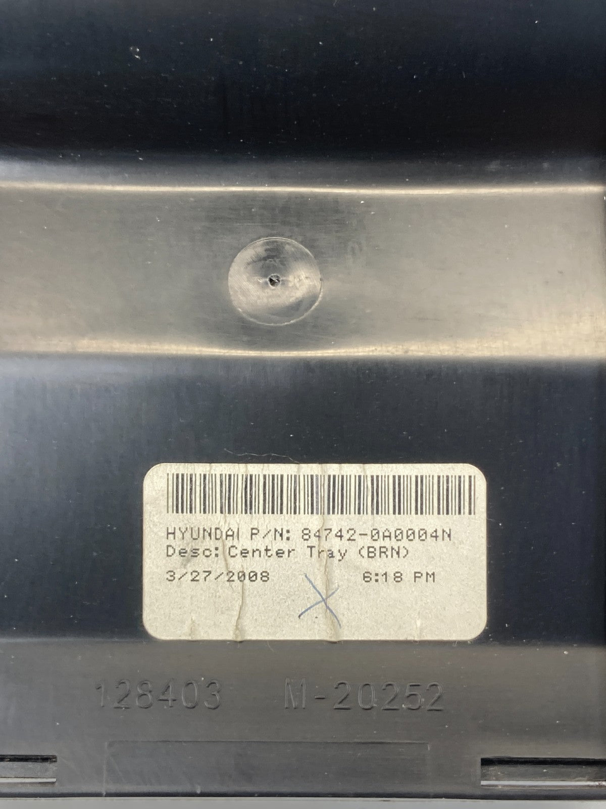 09 10 Hyundai Sonata Front Center Console Storage Compartment Tray 84742-0A000