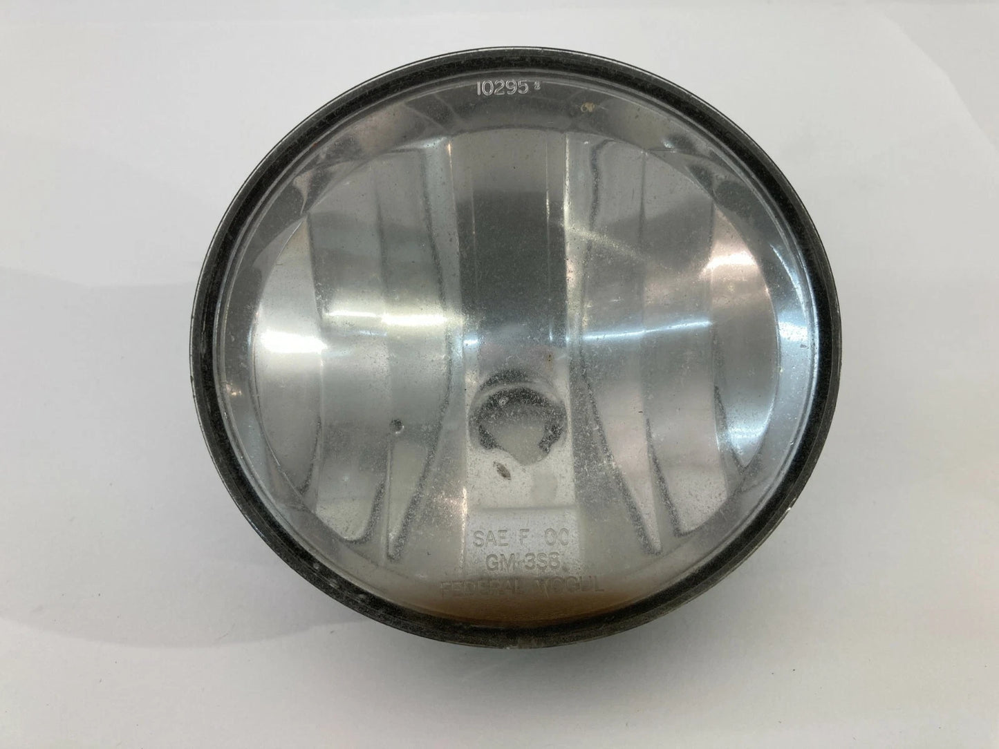 2002-2009 GMC ENVOY 2002-2006 XL BUMPER MOUNTED CORNER FOG LIGHT LAMP 102942 OEM
