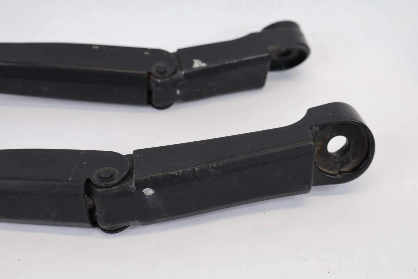 2008-2011 HONDA CIVIC HYBRID SEDAN FRONT WINDSHIELD WIPER ARM PAIR SET OEM