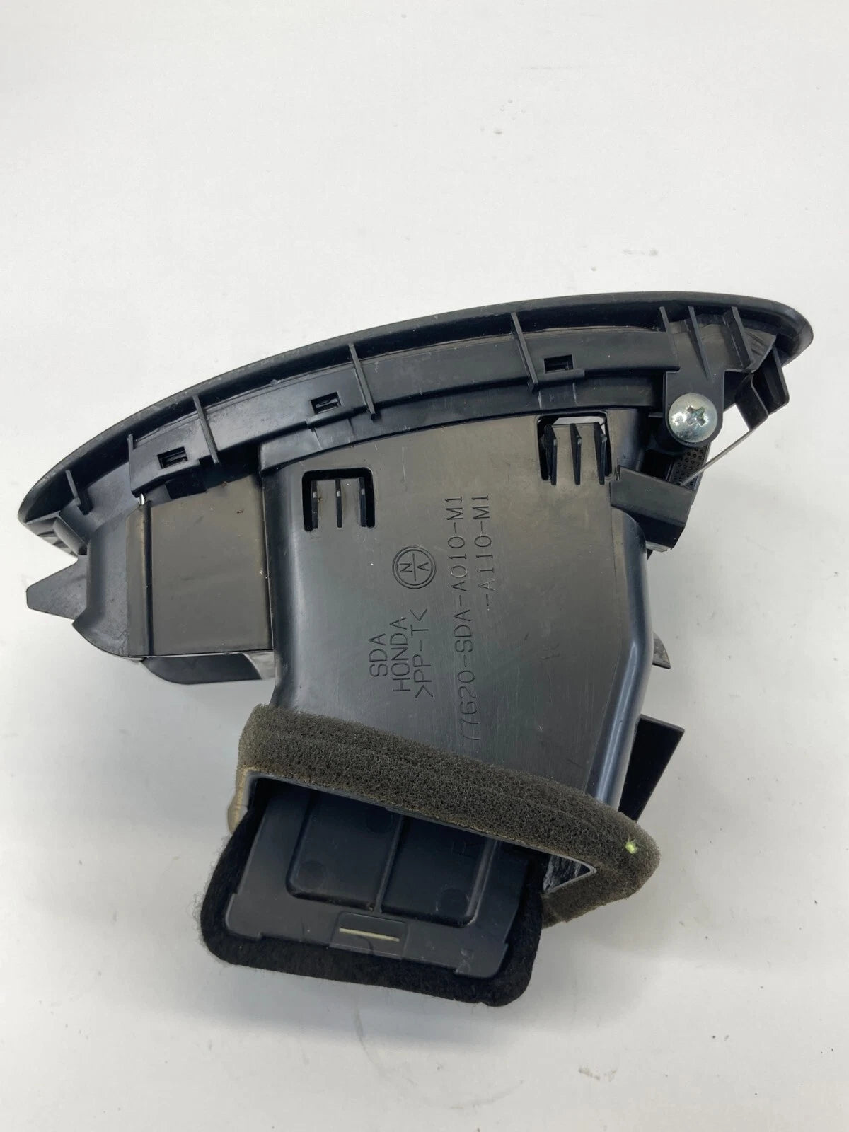 2003-2007 HONDA ACCORD RIGHT PASSENGER DASH AC AIR VENT GRILL 77620SDAA010M1 OEM