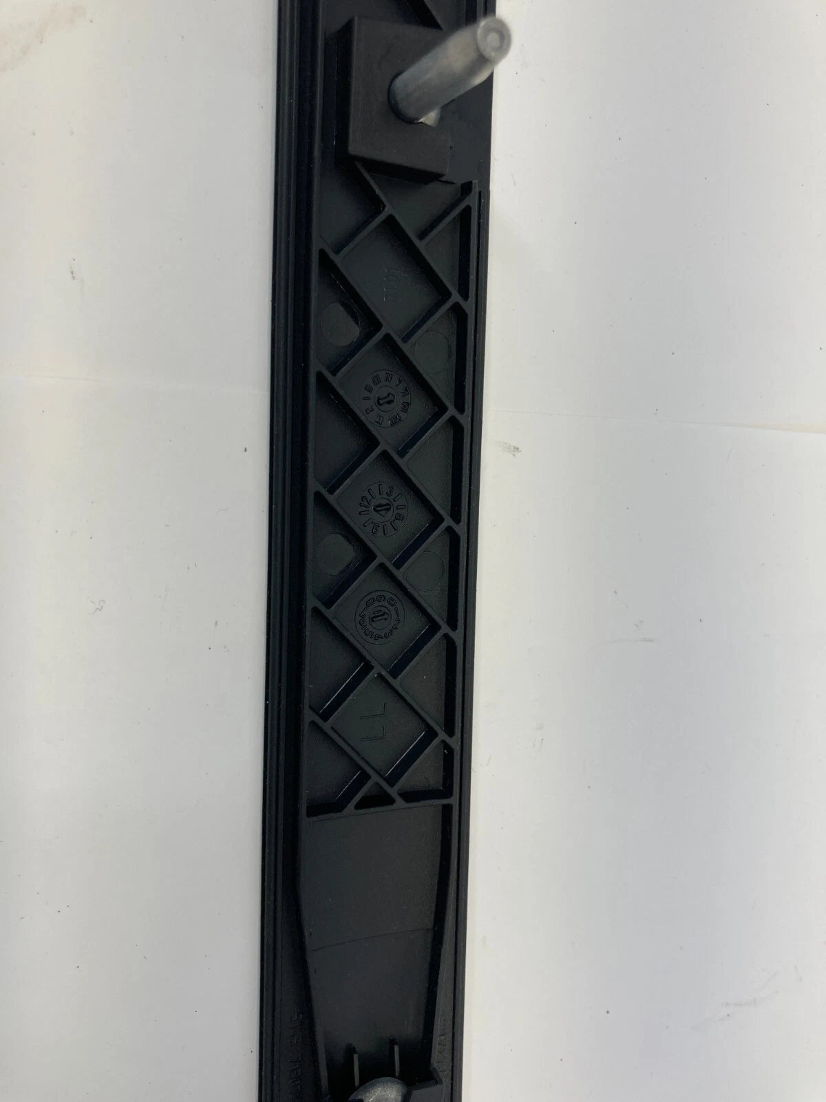 2009-2013 BMW 328I XDRIVE DASH CUP HOLDER BEZEL PANEL TRIM 5145-7130742-05 OEM