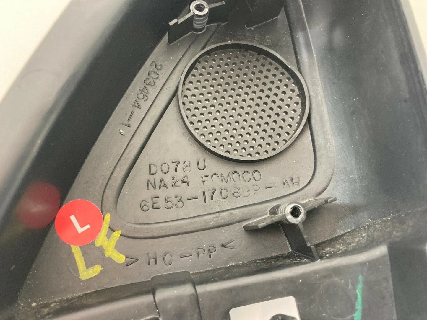 2006-2009 FORD FUSION LEFT INSIDE MIRROR CORNER TWEETER SPEAKER COVER 6E5317D699