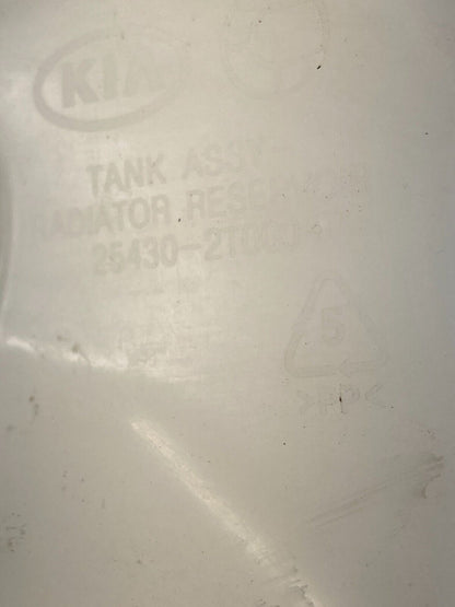 2011-2016 Kia Optima 2.4L Engine Coolant Expansion Reservoir Tank 25430-2T000