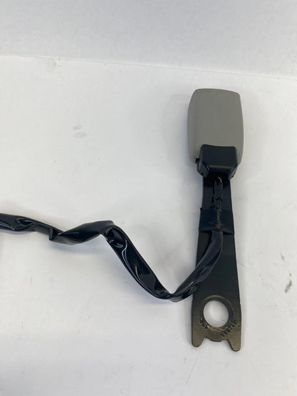 2009-2015 TOYOTA VENZA FRONT RIGHT PASSENGER SIDE SEAT BELT BUCKLE OEM