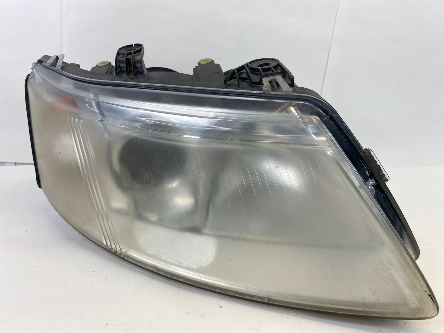 2003-2007 SAAB 9-3 SEDAN FRONT RIGHT PASSENGER SIDE HALOGEN HEADLIGHT OEM