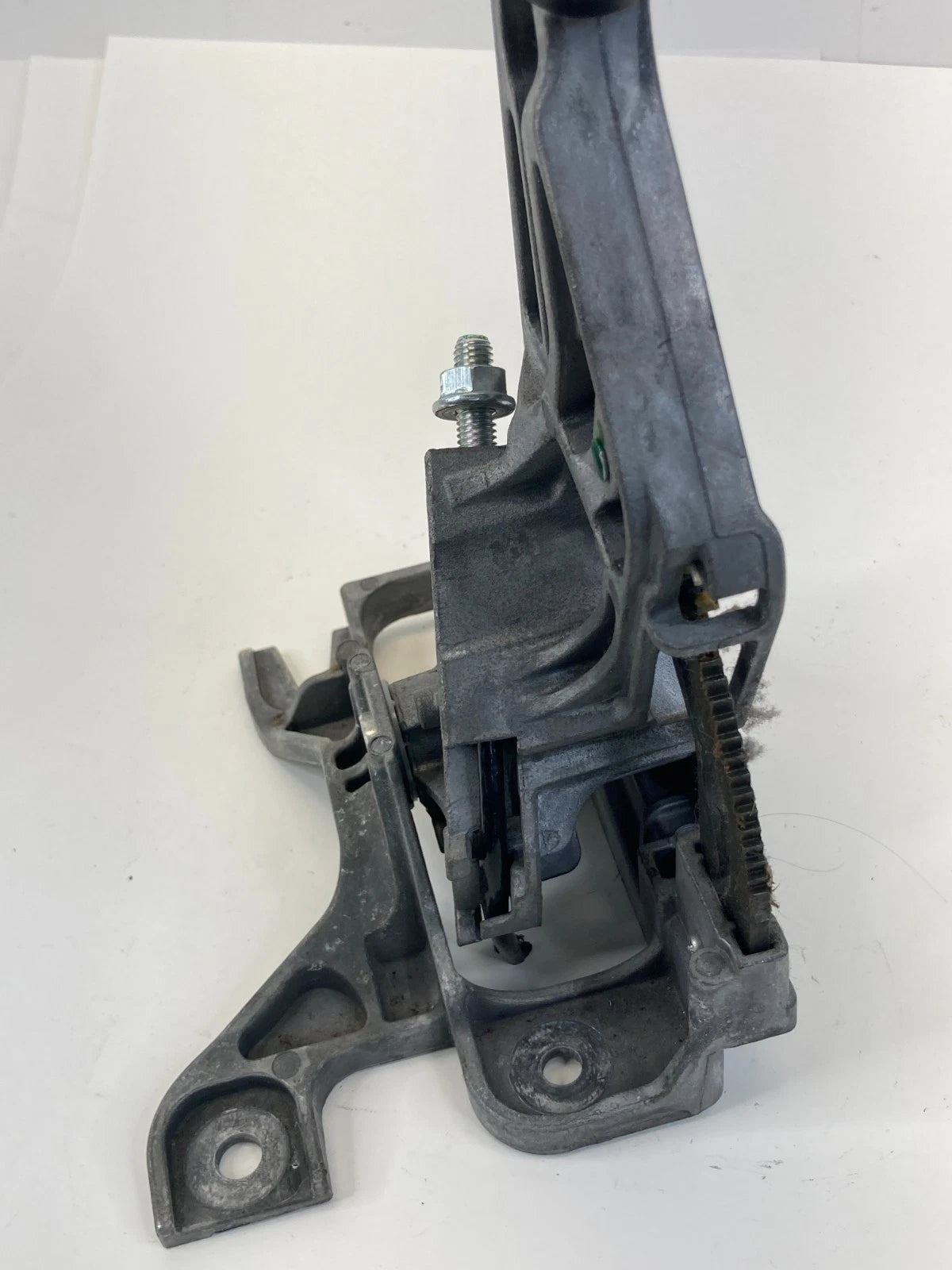 2012-2018 FORD FOCUS EMERGENCY HANDBRAKE PARKING BRAKE RELEASE HANDLE LEVER OEM