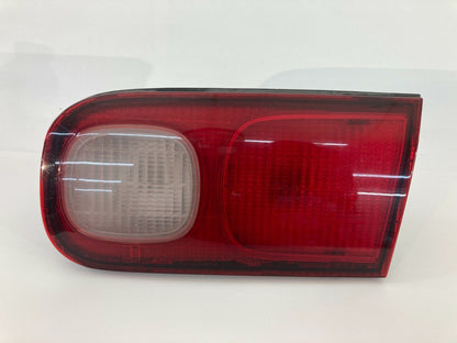 1998-2001 Acura Integra Sedan Right Side Tail Light Inner Taillight 226-22235