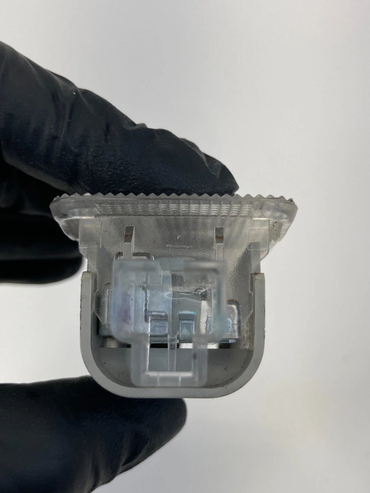 07-15 Lexus RX350 04-06 RX330 REAR TRUNK QUARTER PANEL COURTESY LAMP LIGHT OEM