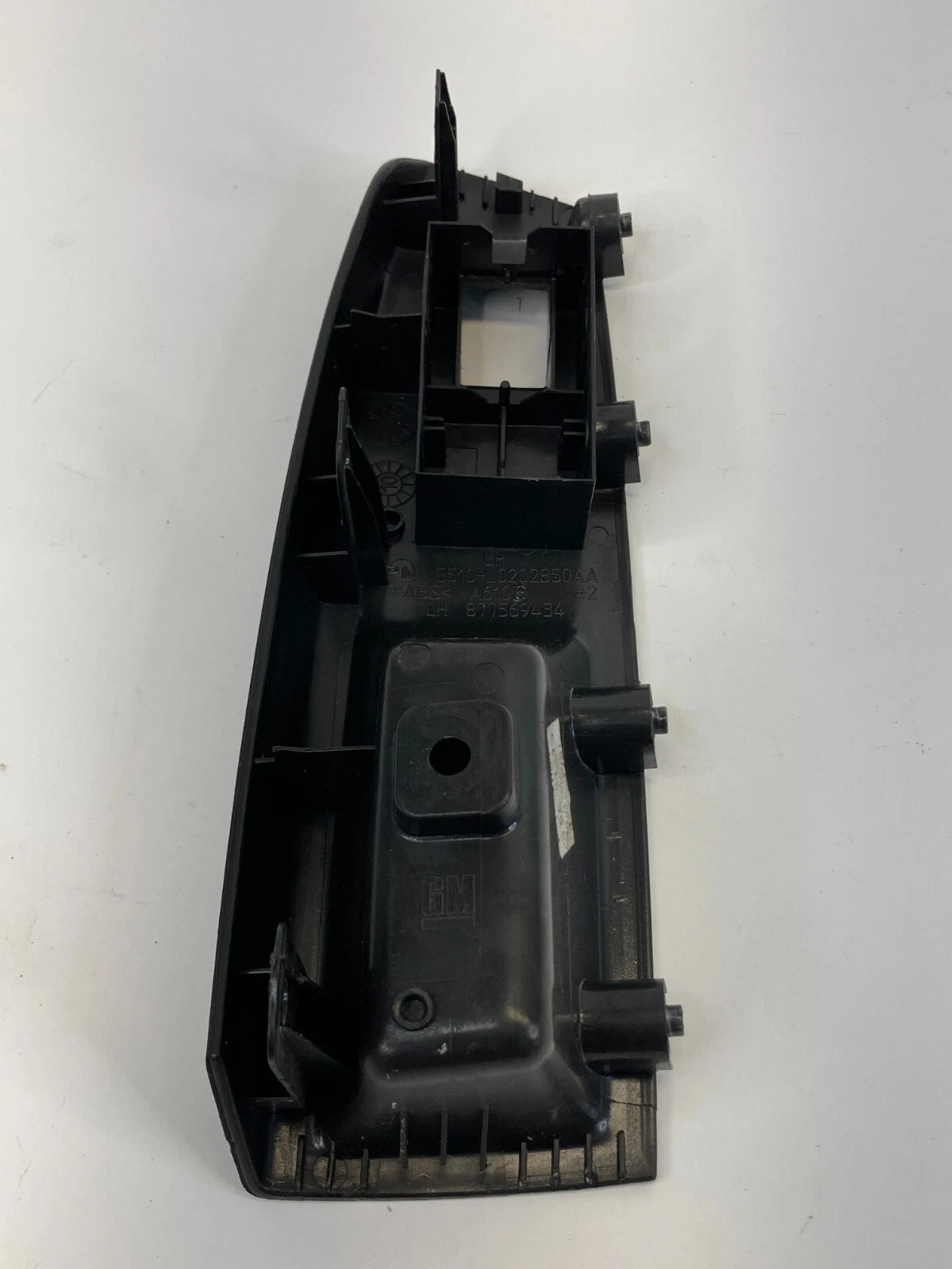 11-16 CHEVROLET CRUZE REAR LEFT SIDE WINDOW SWITCH COVER TRIM BEZEL 877569434