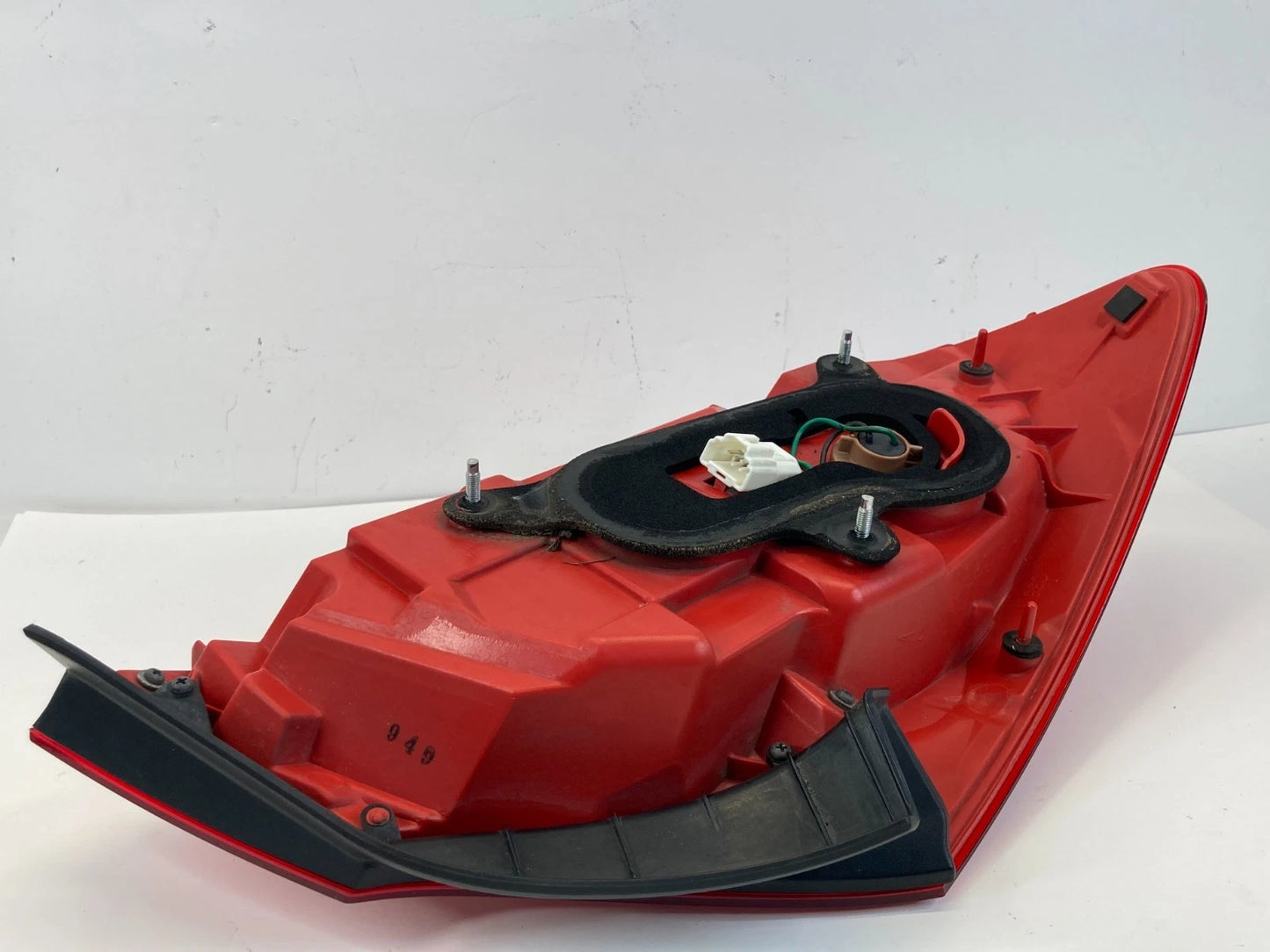 2009-2013 Infiniti G37 07 08 G35 SEDAN Rear Right Outer Tail Light Taillight OEM