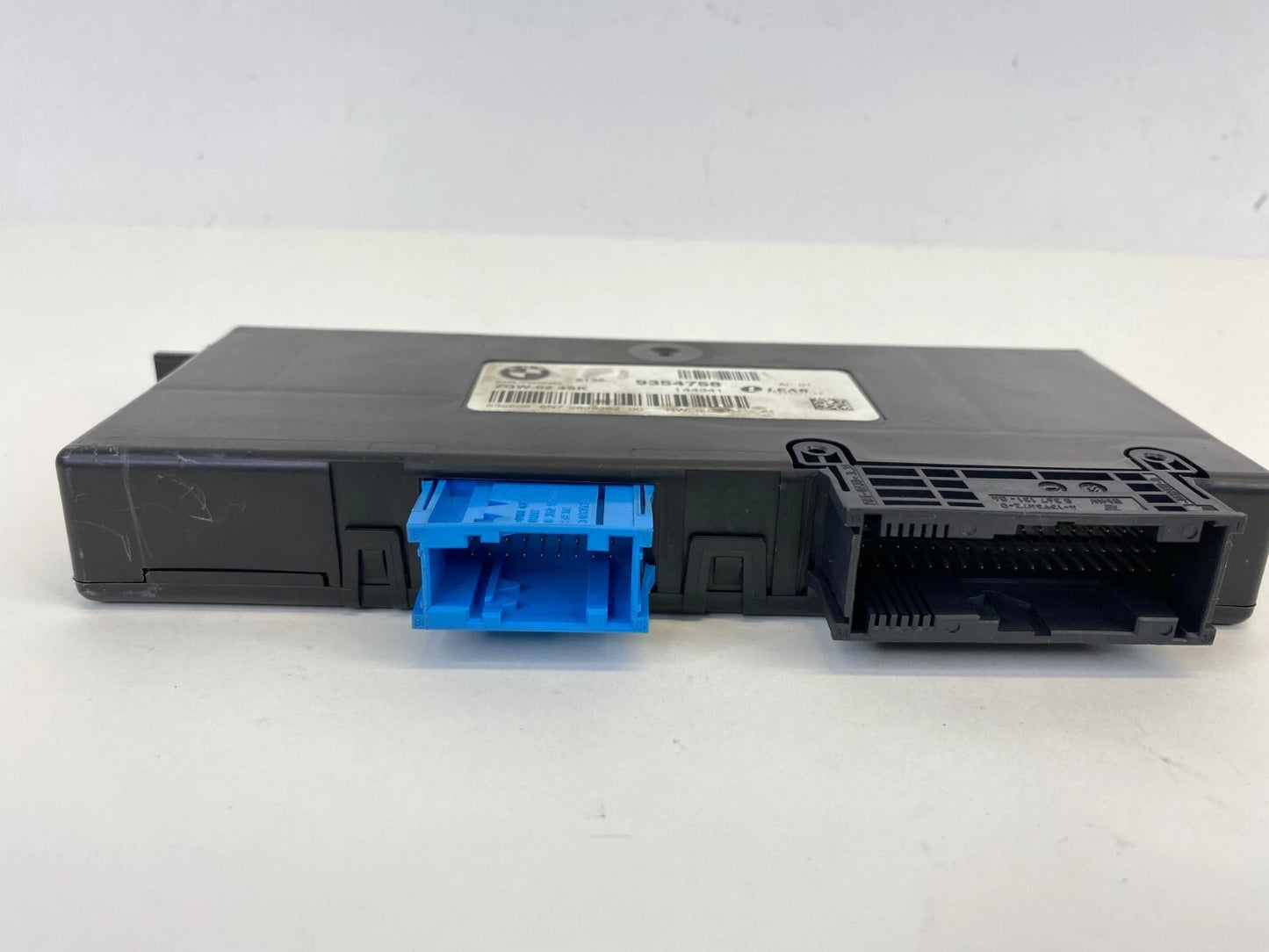 2011-2017 BMW X3 CENTRAL GATEWAY CONTROL MODULE UNIT ZGW-02 4SK OEM 9354758