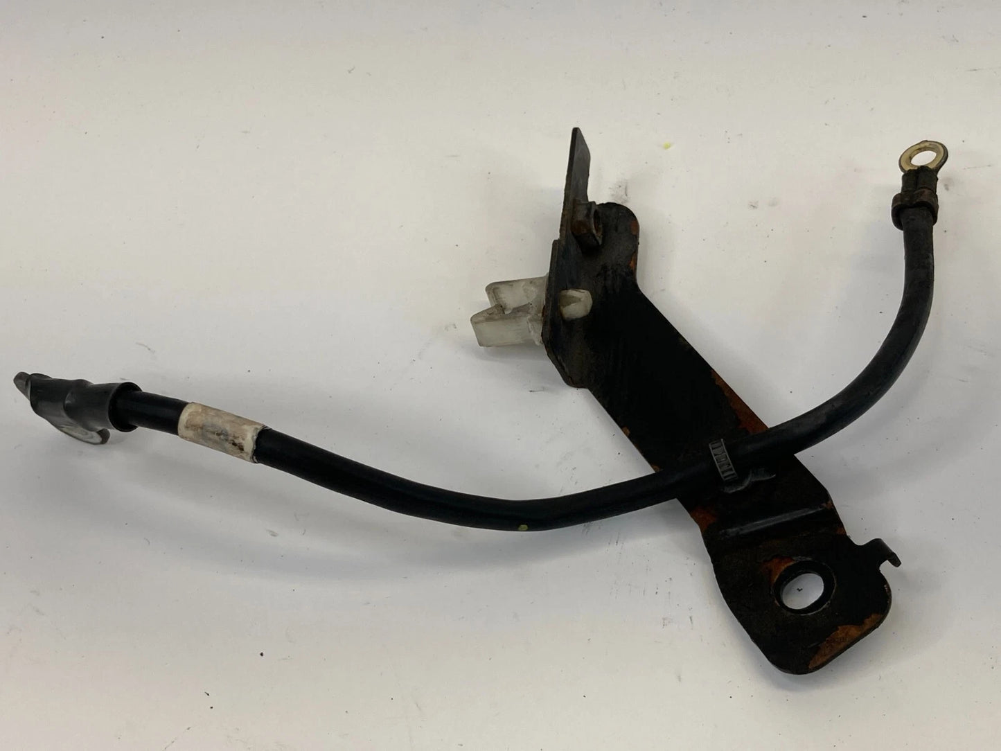 2008-2013 NISSAN ROGUE BATTERY CABLE WIRING TERMINAL W/ BRACKET OEM
