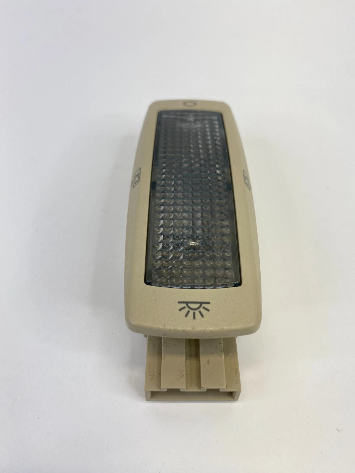1998-2010 VW NEW BEETLE REAR LEFT RIGHT DOME MAP READING LIGHT LAMP ASSY OEM
