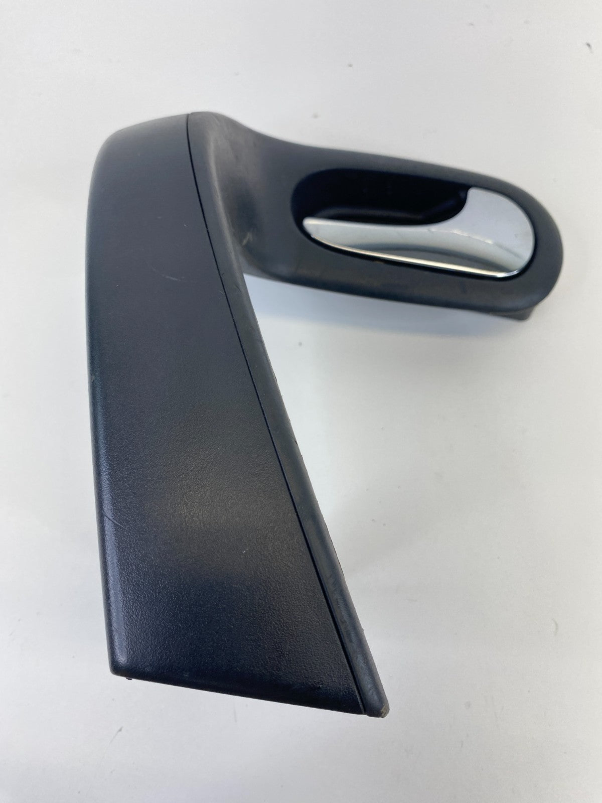 2008-2012 Buick Enclave Rear Right Interior Door Grab Pull Handle Assembly OEM