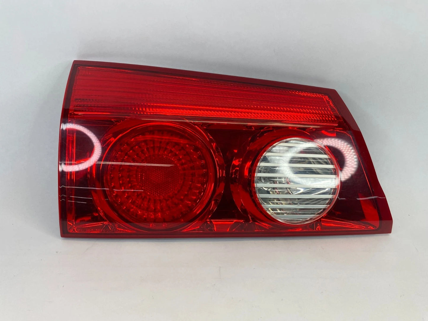 2006-2010 TOYOTA SIENNA LEFT DRIVER SIDE INNER LID TAIL LIGHT LAMP TAILLIGHT OEM
