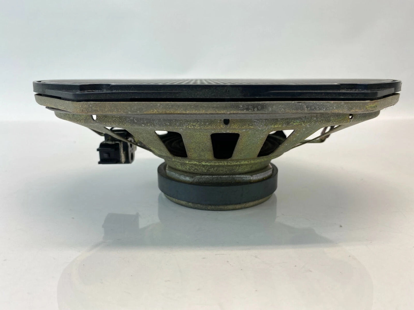 2005-2011 MERCURY MARINER REAR RIGHT SIDE DOOR SPEAKER ASSEMBLY XW7F-18808-AB